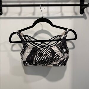 Lululemon Free To Be (Wild) Sports Bra Top